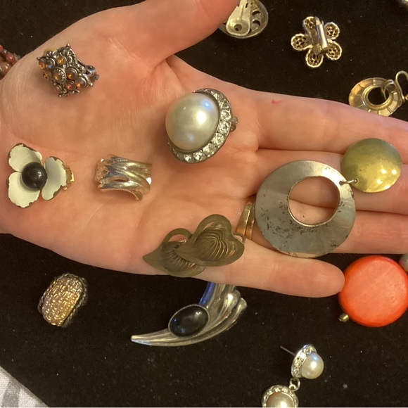 Vintage single earrings - Picture 6 of 9